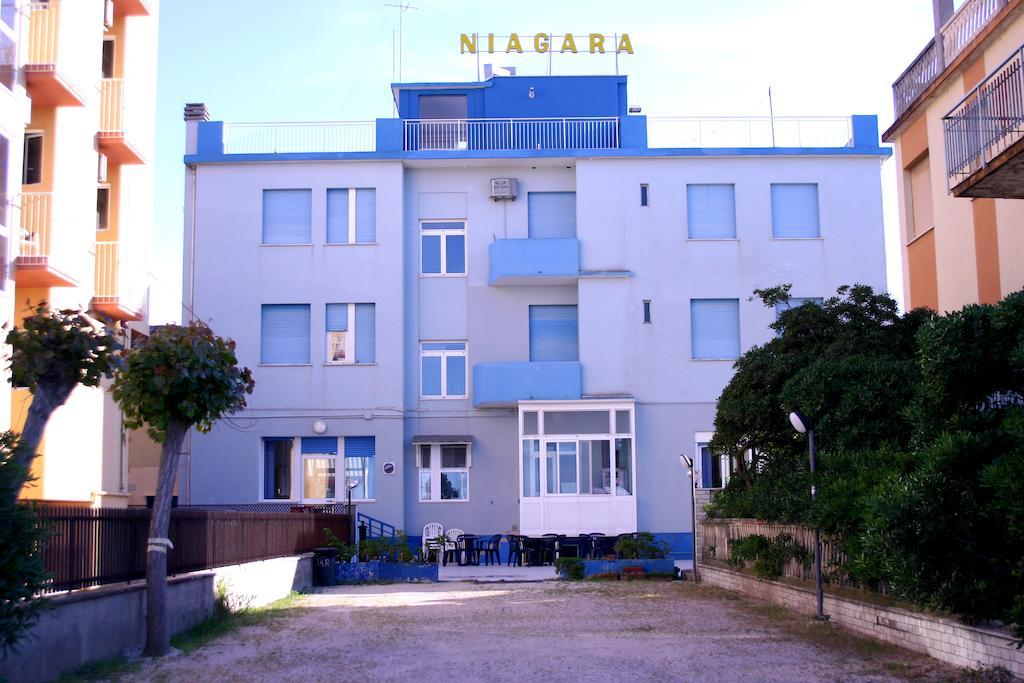 Hotel Niagara マロッタ エクステリア 写真